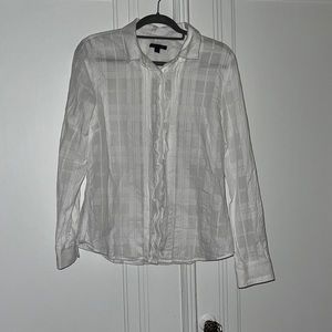 Tommy Hilfiger Button Up. Size L